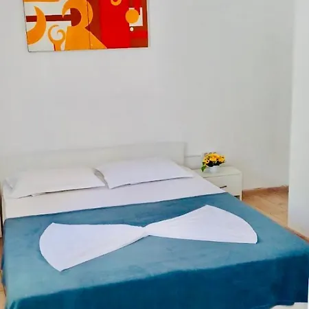 Cazan House Hostel Bucharest Exterior photo